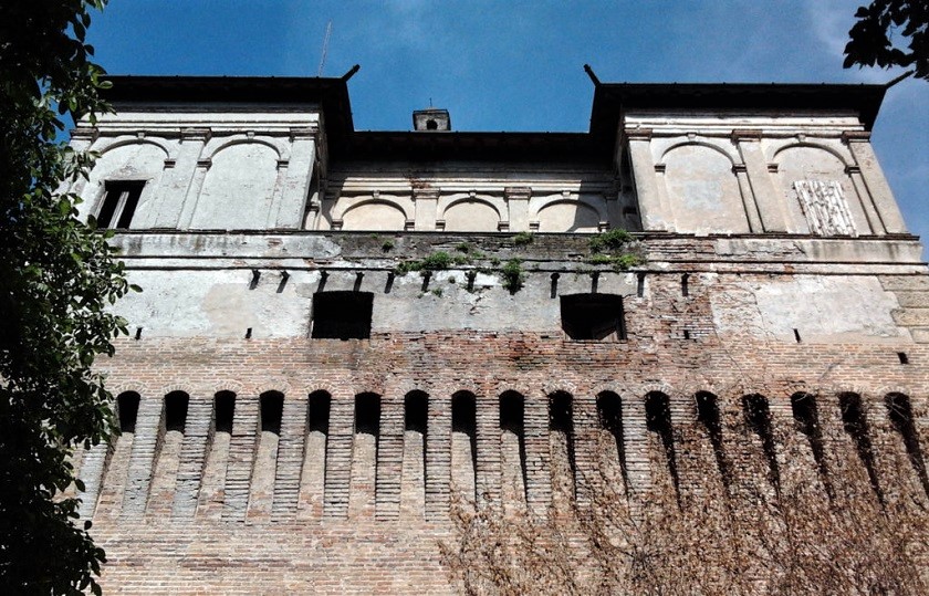 Torre di Palazzo Barbò vicino a Bergamo