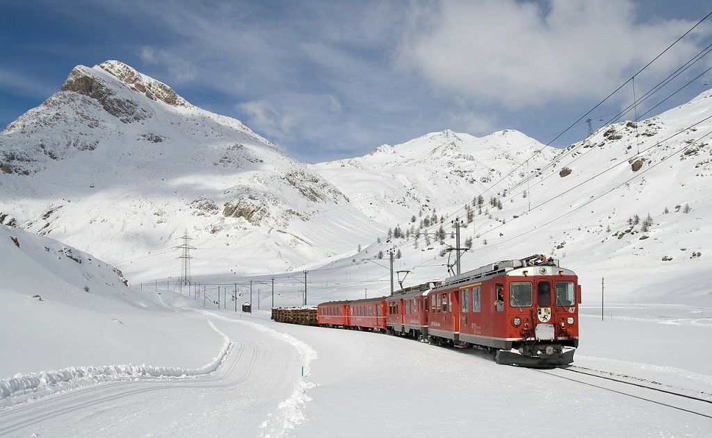 Itinerario del Trenino del Bernina in inverno