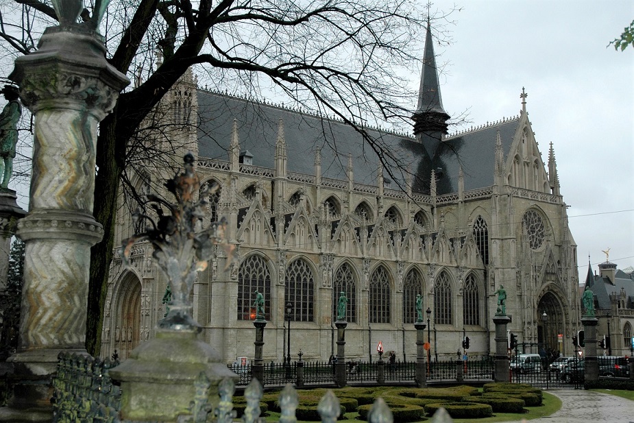 Visitare Bruxelles: Notre Dame du Sablon