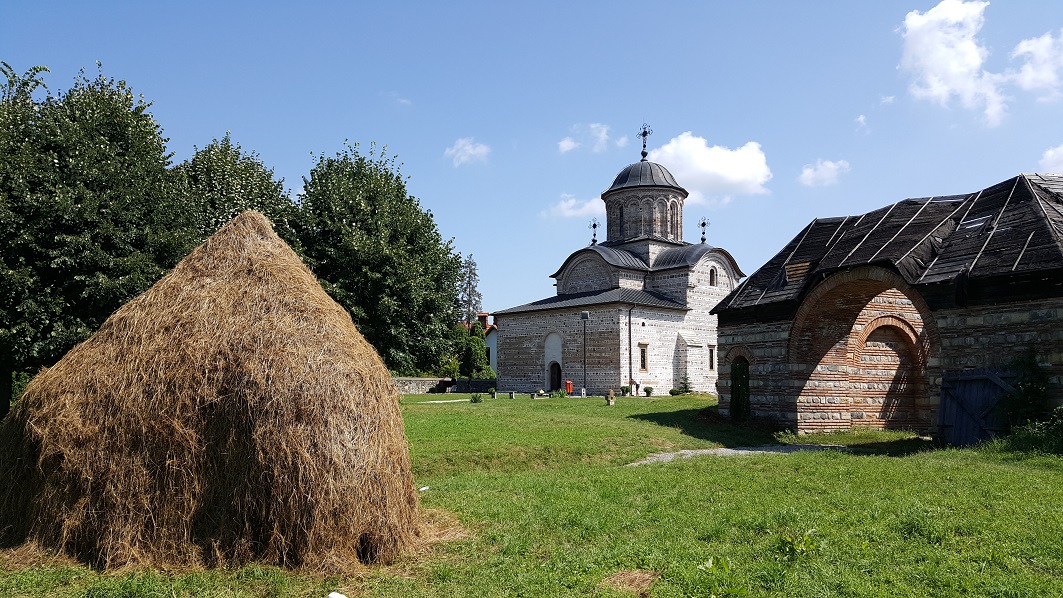 CURTEA DE ARGES_chiesa san nicola_itinerario in transilvania