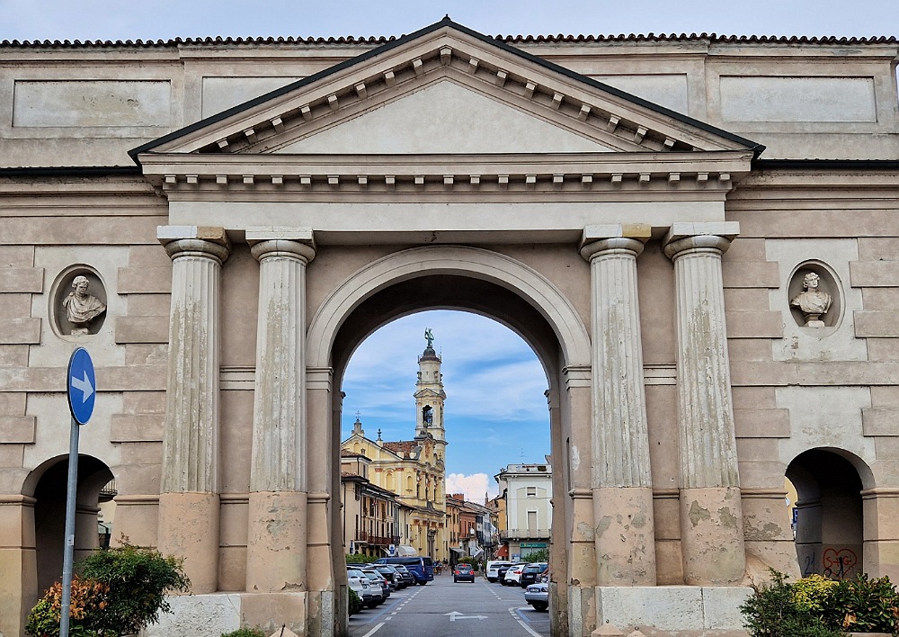 Porta Ombriano: cosa vedere nel centro storico di Crema