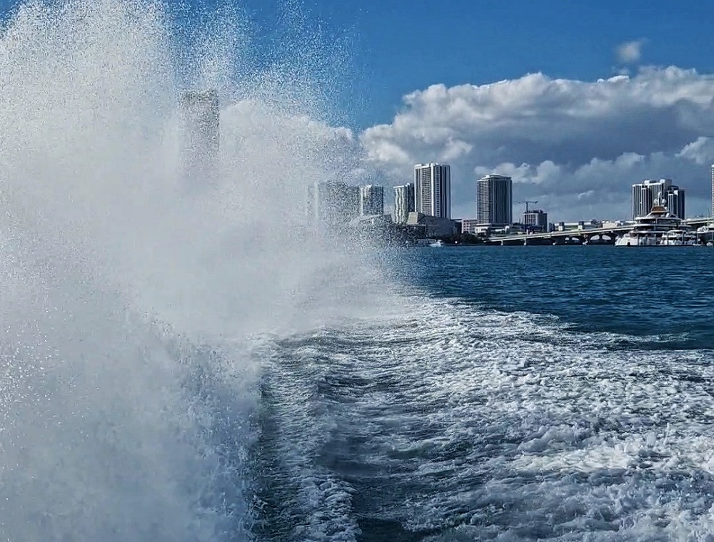Cosa fare a Miami: giro in motoscafo