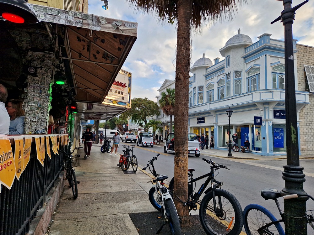 Duval Street a Key West: cosa vedere alle Florida Keys
