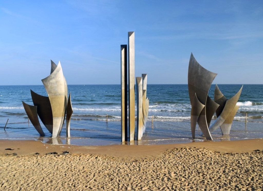 Monumenti a Omaha Beach sulle spiagge del D Day