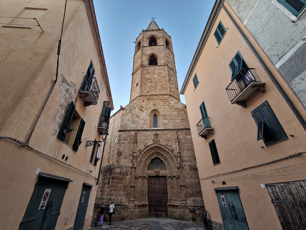 Cosa vedere ad Alghero e dintorni: Campanile della Cattedrale