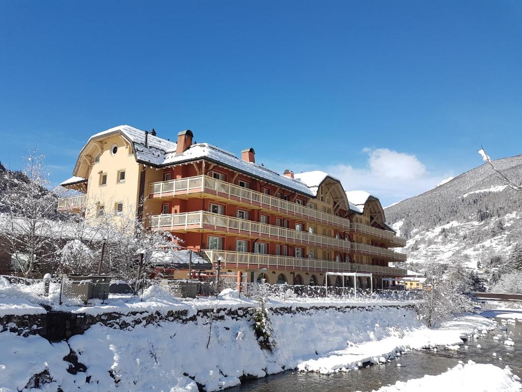 Hotel vicino a Milano sulle piste da sci: Passo del Tonale
